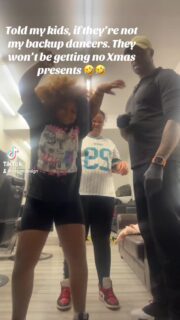 Told my kids, if they’re not my backup dancers. They won’t be getting no Xmas presents ❤️❤️ 🤣🤣 

————————————
#5starbarber #barber #barbershop #bookings #barberlove #oe #oehairdesign #oeshapeup #portsmouth #portsmouthuni #shapeup #skinfade #shaq #shaqdabarber #skinfademafia #students‪ #westsussex
#dadanddaughters #dancetrend #havingfun #ticktocktrend #ticktockdance