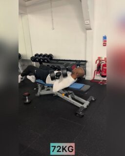 Cheat day. Hit the 72KG mark 👌🏾
———
#chest #cheatworkout #fitness #fitnessmotivation #fitpro #fitnesslifestyle #gym #gymlover #gymflow #gymworkout #healthylifestyle #healthlife #muscles #workout