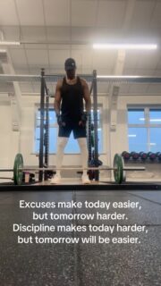 Crazy exercise
———
#fitness #fitnessmotivation #fitpro #fitnesslifestyle #gym #gymlover #gymflow #gymworkout #healthylifestyle #healthlife #muscles #workout