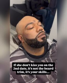 💈✂️ If she don’t kiss you on the 2nd date, it’s not the beard trim, check your skills….
————————————-

📅 BOOK ONLINE 💇🏿‍♂️💇🏻‍♂️
oehairdesign.com 👊🏾

————————————
#5starbarber #blackbarber #oehairdesign #portsmouth #shaq