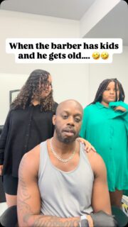 💈✂️ When the barber has kids and he gets old…. 
————————————-

📅 BOOK ONLINE 💇🏿‍♂️💇🏻‍♂️
oehairdesign.com 👊🏾

————————————
#5starbarber #blackbarber #oehairdesign #portsmouth #shaq